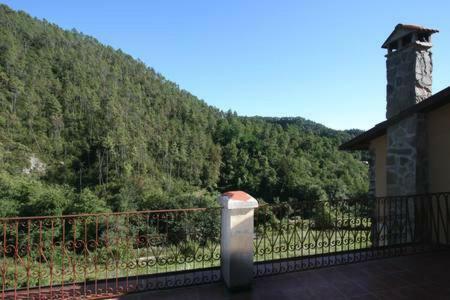 Al Casale Del Vecchio Mulino Hotel Rocchetta di Vara Exterior foto